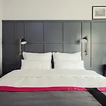 Kollmann And Guest house 3*