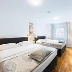 Kollmann And Vendégház 3*