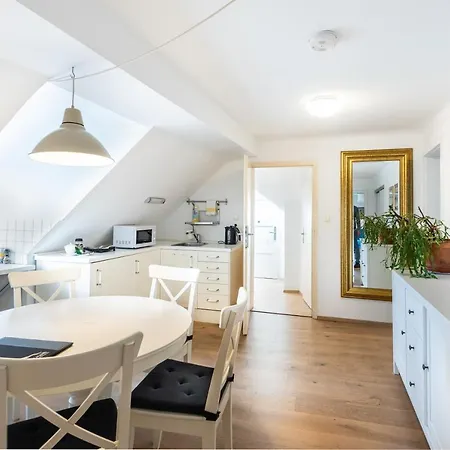 Kollmann And 招待所