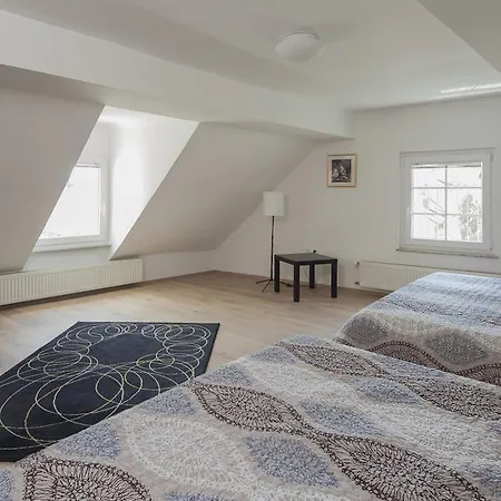 Kollmann And 招待所 3*