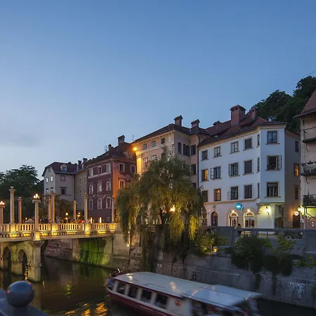 Kollmann And Hiša za goste Ljubljana
