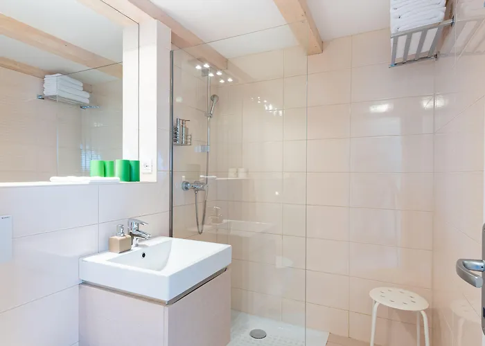 Kollmann And 招待所