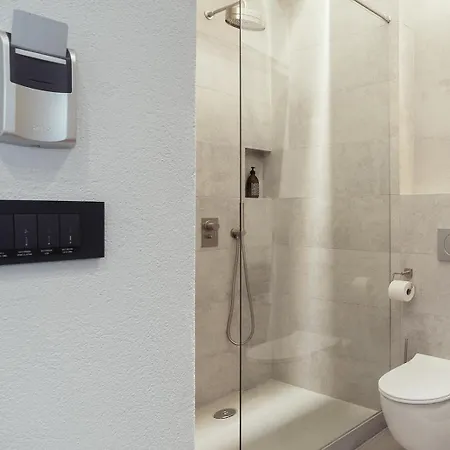 招待所 Kollmann And