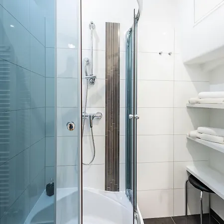 招待所 Kollmann And