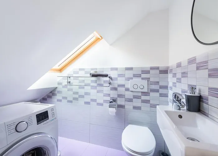 Kollmann And Guest house 3*